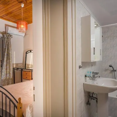 Apartamento Krystalia's House