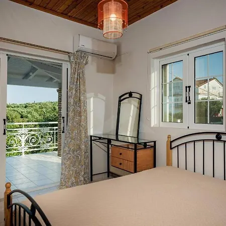 Apartamento Krystalia's House *