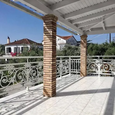 Διαμέρισμα Krystalia's House *